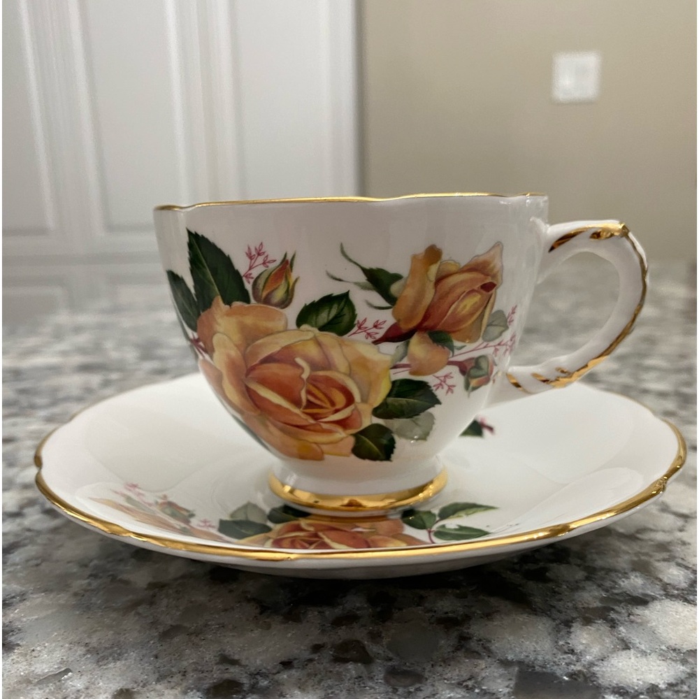 EUC VINTAGE DELPHINE FINE BONE CHINA TEACUP AND SAUCER WITH DEEP YELLOW ROSES